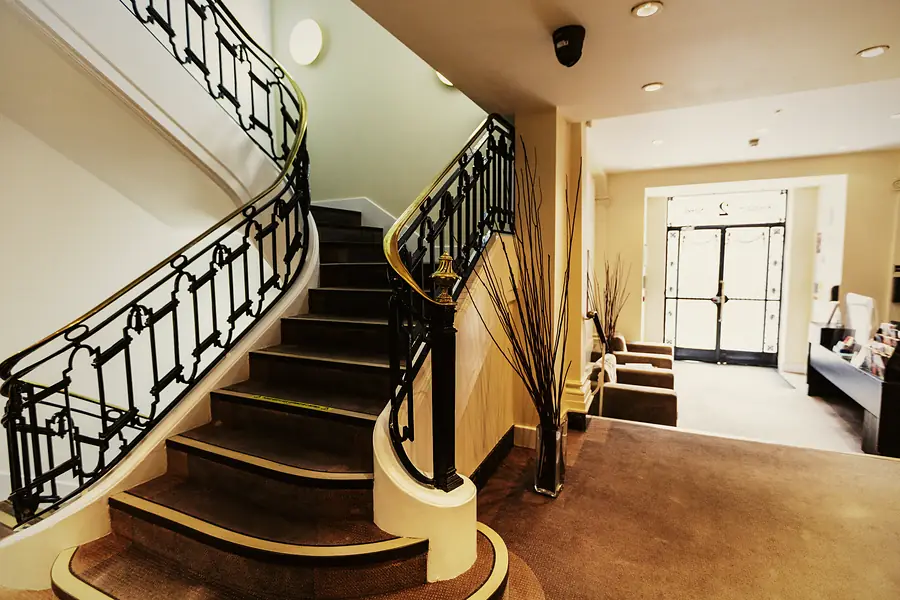 Common areas at AXO Oxford Circus: Listed staircase and lobby