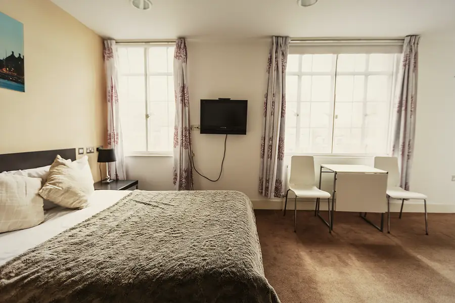 Gold Plus Studio at AXO Oxford Circus